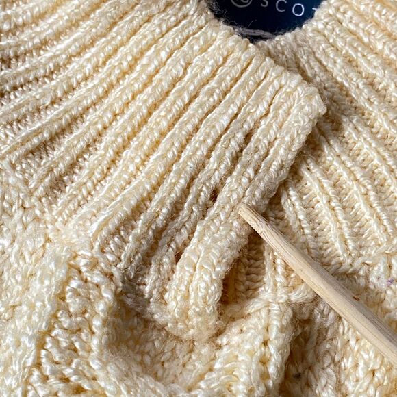 Karen Scott Cable Knit Sweater Women Size M Yellow Heavy Knit Collared NWOT Read - Picture 4 of 11